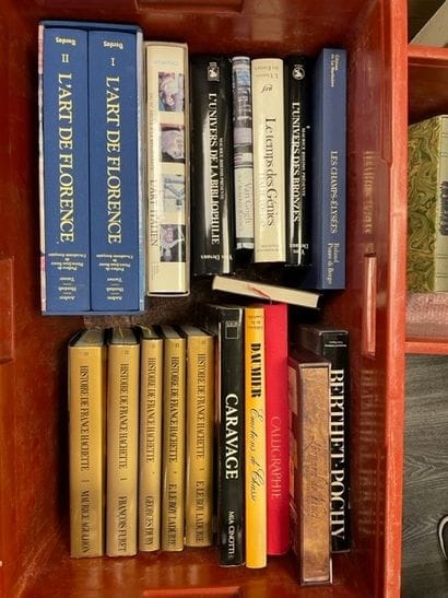 Case of art books and miscellaneous:
Citadelles...