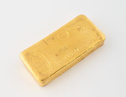 Gold ingot n° 479494.
Gold title 995/1000...