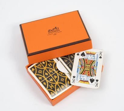 HERMES
Two decks of cards.
House box.