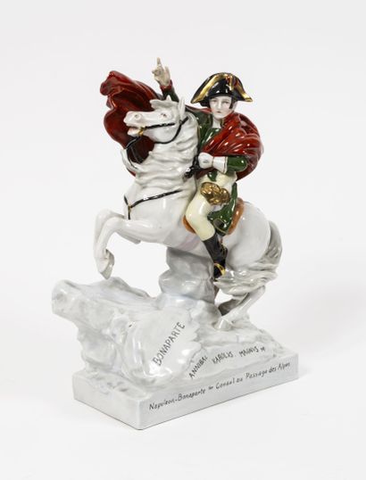 EUROPE, XXème siècle
Three polychrome porcelain...