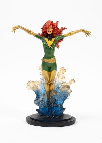 MARVEL BOWEN DESIGN
Lot of three figurines...