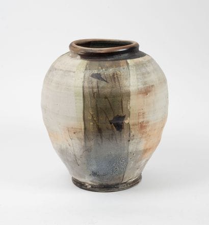 SAINT-CLEMENT-LES-PLACES
Vase, 1987.
Stoneware.
Signed...