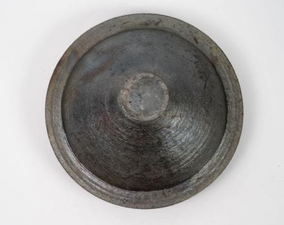Vase.
Ceramic.
17 x 36 cm.
Firing defect...