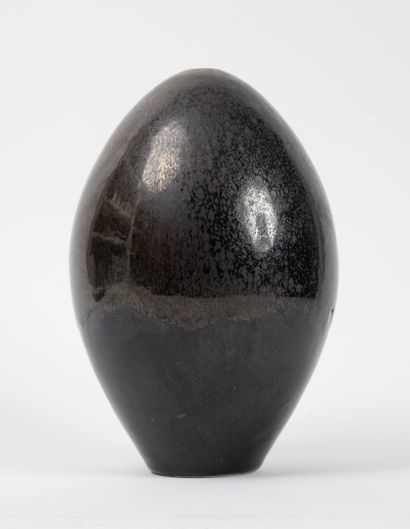 Daniel DE MONTMOLLIN (1921)
Vase.
Enameled...