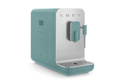 Machine à café automatique SMEG avec broyeur...