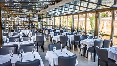 Diner et spectacle à 