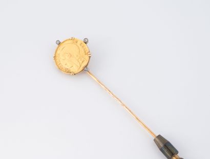 Yellow gold (750) collar pin set with a 5...