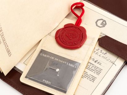 Diamond on brilliant-cut paper under seal.
Weight:...