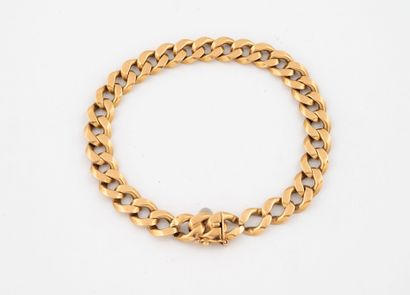 Bracelet en or jaune (750), en maille gourmette...