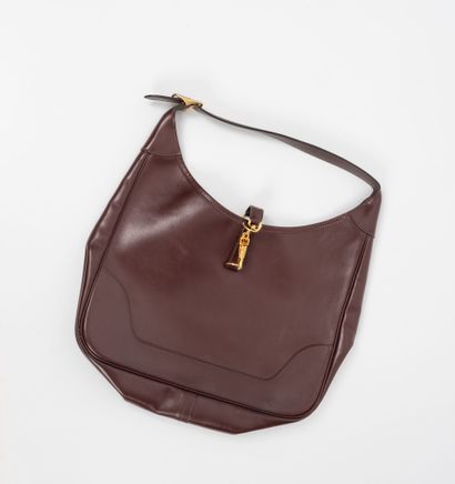 HERMES Paris
Trim bag in mahogany-colored...