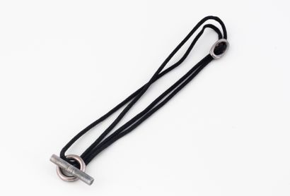 HERMES 
Collier Skipper grand modèle en argent...