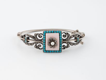 AUTRICHE, Vienne
Beau bracelet joncouvrant...