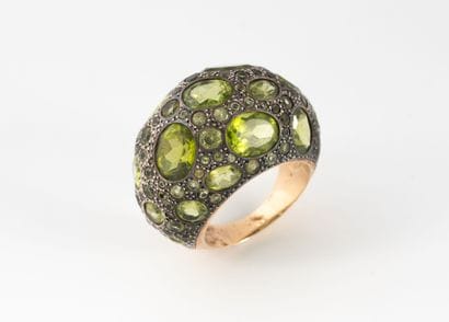POMELLATO
Importante bague bombée en or jaune...