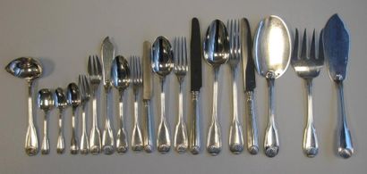 HENIN & CIE.
Ménagère en argent, modèle filet...