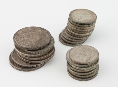 FRANCE
Lot of 25 silver coins, including...