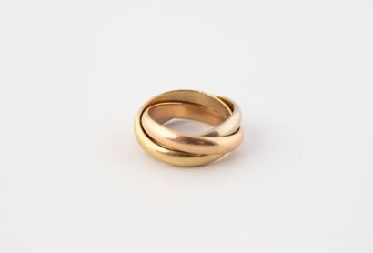 CARTIER, Paris
Bague modèle Trinity en or...