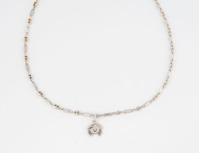 Chaine en or gris (750) à maille fantaisie...
