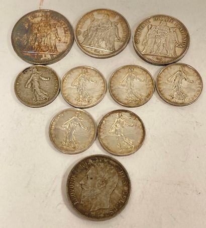 FRANCE
Lot of silver coins including :
-...