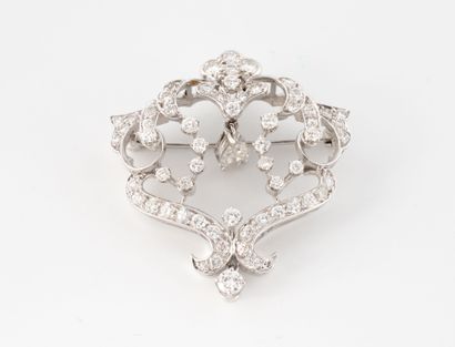 White gold (585) cartouche-shaped pendant...