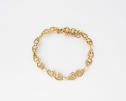 Articulated bracelet in yellow gold (750)...