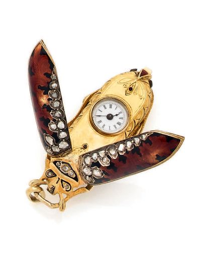 Rare montre de col en forme de coléoptère...