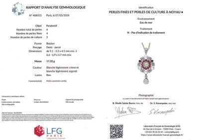 Pendentif en or jaune (750) et platine (850)...