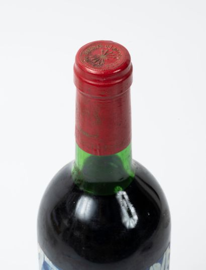 CHÂTEAU MOUTON ROTHSCHILD
1 bouteille, 1976.
GCC1...