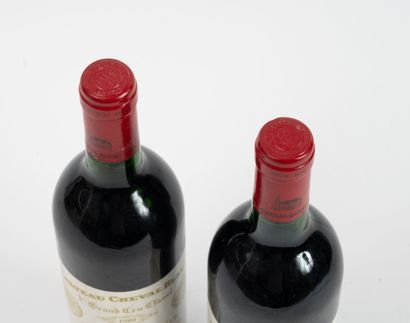CHÂTEAU CHEVAL BLANC
2 bouteilles, 1989.
GCC1...