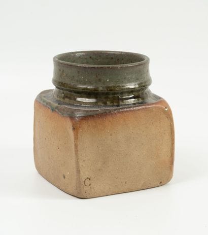 Pierre CULOT (1938-2011)
Vase.
Partially...