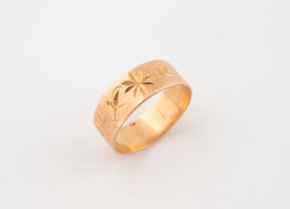 Band wedding band in pink gold (750) with...