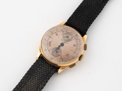CHRONOGRAPHE SUISSE
Men's wristwatch in yellow...