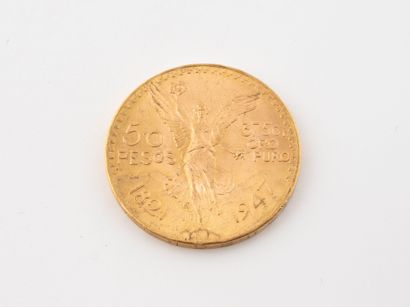 MEXIQUE
Une pièce de 50 pesos en or jaune...