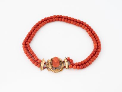 Choker necklace with two rows of faceted...