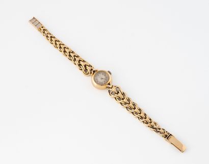 ASTER
Ladies' wristwatch in yellow gold (750)....