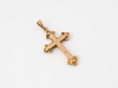 Cross pendant in yellow gold (750).
Weight:...