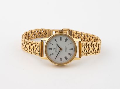 OMEGA DE VILLE
Ladies' wristwatch in yellow...
