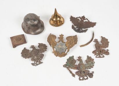 ALLEMAGNE
Lot of German copperware: helmet...
