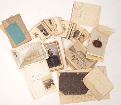 Lot de documents, journaux, photographies...
