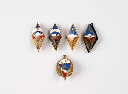 Five badges of the 18th R.C.P. 2 pins damaged,...