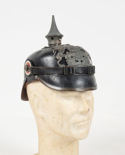ALLEMAGNE
Württemberg spiked helmet, model...