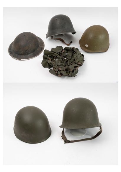 Lot de 5 casques de différentes nations.
Certains...