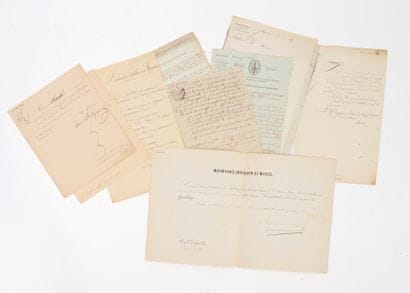 Lot de lettres et documents divers comprenant...