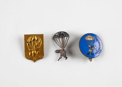 Three badges: 251e Compagnie d'Aérostation...