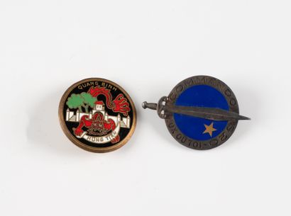 Two badges: Commando 620 (D. Rom) and Commando...