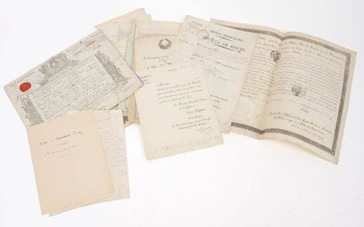 Lot de documents divers comprenant notamment...
