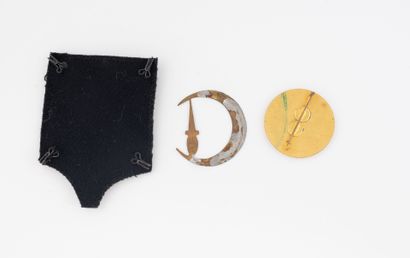 Three badges: 2 Commando Georges badges in...