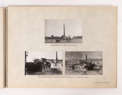 Libération 50 photographies de Paris.
1 album...