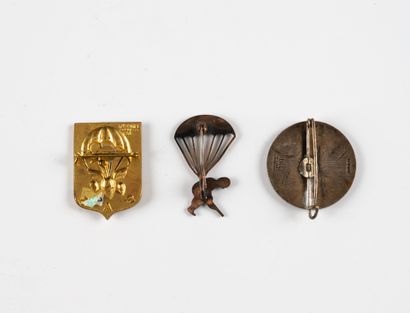Three badges: 251e Compagnie d'Aérostation...