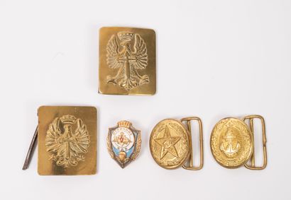 URSS
Lot de 4 boucles de ceinturon et d'un...