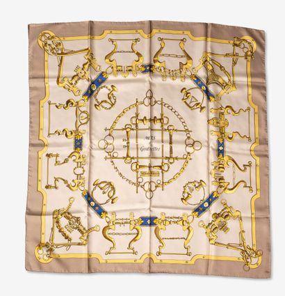 Ensemble de 5 foulards pour la plus part...